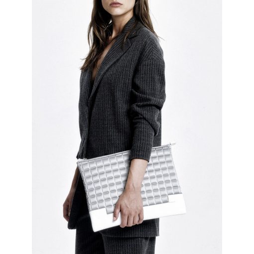 AGATE QUADRA MacBook case