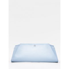 Silhouette clutch